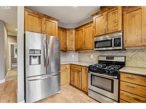 1020 N Juniper Street Canby OR 97013