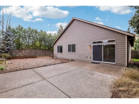 1020 N Juniper Street Canby OR 97013