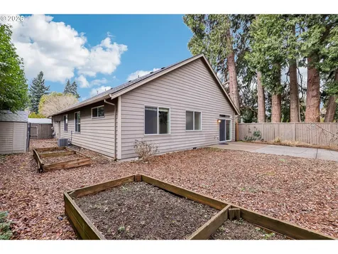 1020 N Juniper Street Canby OR 97013