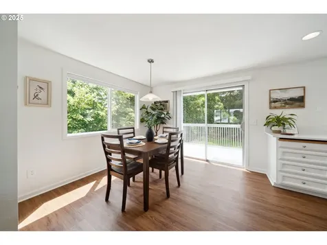 812 SE Olympia Drive Vancouver WA 98683