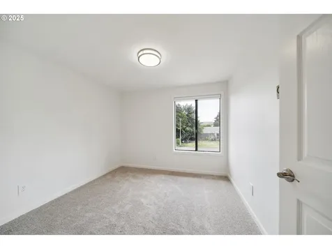 812 SE Olympia Drive Vancouver WA 98683