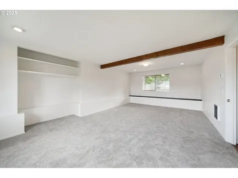 812 SE Olympia Drive Vancouver WA 98683