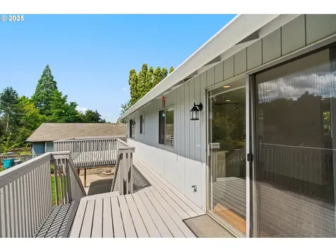 812 SE Olympia Drive Vancouver WA 98683