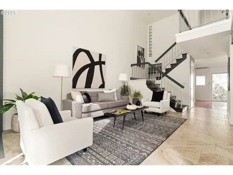 1368 Boca Ratan Drive Lake Oswego OR 97034