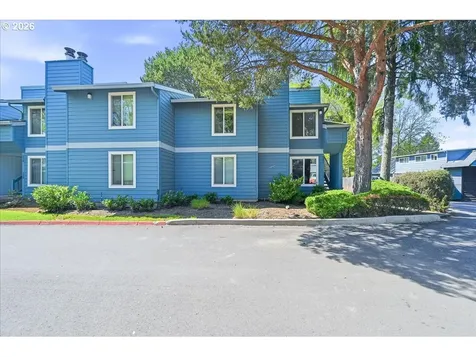 2330 SE Brookwood Avenue Hillsboro OR 97123