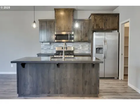 12202 NE 115th Street Vancouver WA 98682