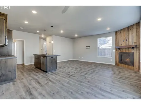 12202 NE 115th Street Vancouver WA 98682