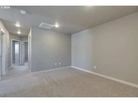 12202 NE 115th Street Vancouver WA 98682