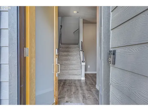 12202 NE 115th Street Vancouver WA 98682