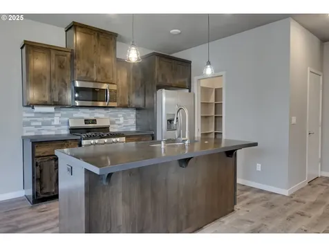 12202 NE 115th Street Vancouver WA 98682