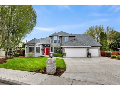 13704 NW 47th Avenue Vancouver WA 98685