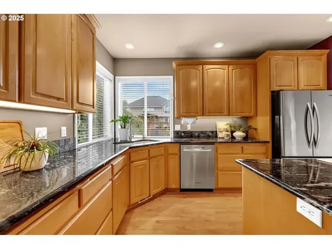 13704 NW 47th Avenue Vancouver WA 98685