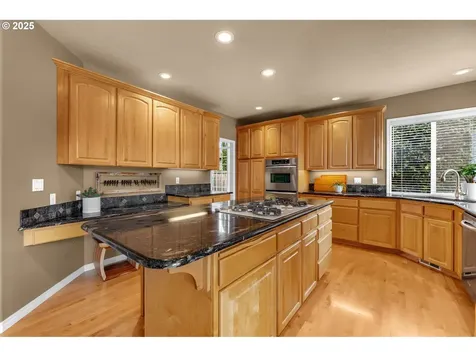 13704 NW 47th Avenue Vancouver WA 98685