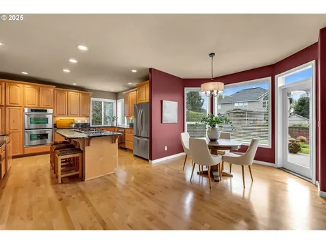 13704 NW 47th Avenue Vancouver WA 98685