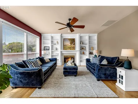 13704 NW 47th Avenue Vancouver WA 98685