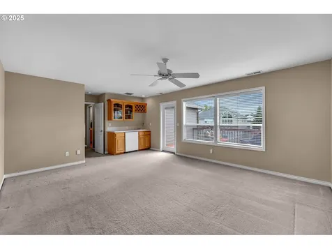 13704 NW 47th Avenue Vancouver WA 98685