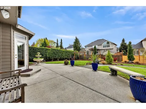 13704 NW 47th Avenue Vancouver WA 98685