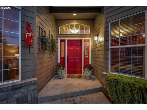 13704 NW 47th Avenue Vancouver WA 98685