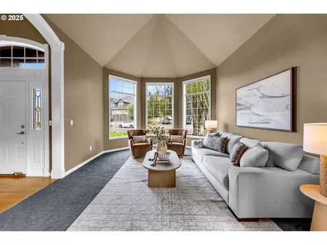 13704 NW 47th Avenue Vancouver WA 98685