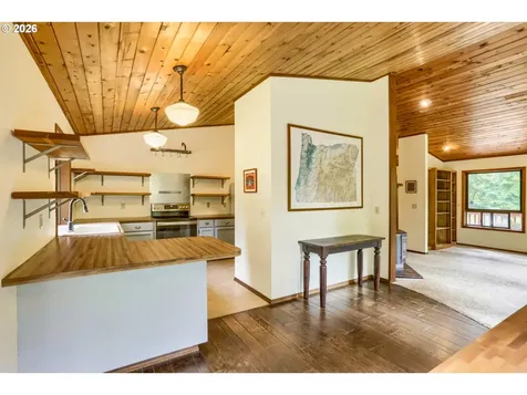 39105 SE Gordon Creek Road Corbett OR 97019