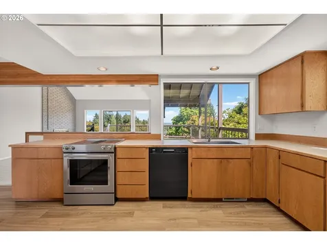 9945 SW 170th Avenue Beaverton OR 97007