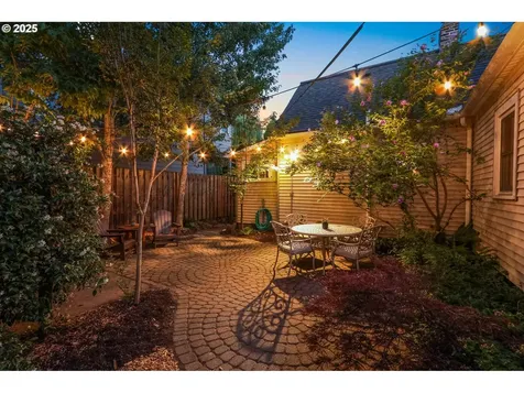 232 NE 57th Avenue Portland OR 97213
