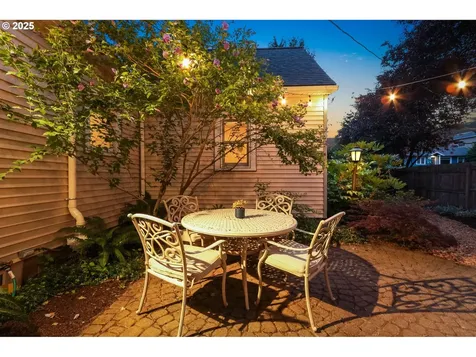 232 NE 57th Avenue Portland OR 97213