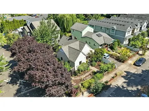 232 NE 57th Avenue Portland OR 97213