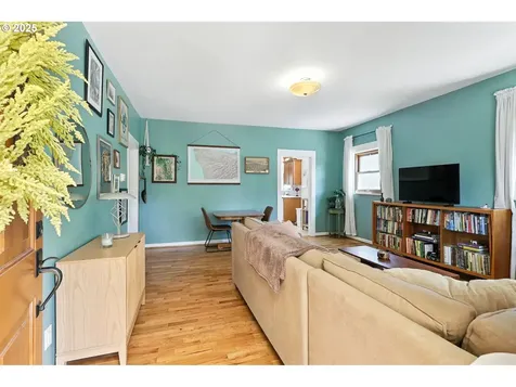 232 NE 57th Avenue Portland OR 97213