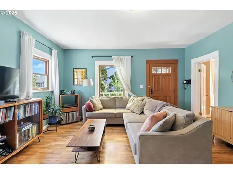 232 NE 57th Avenue Portland OR 97213