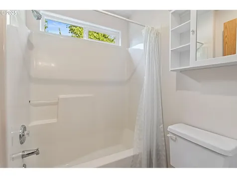 1617 SE 180th Avenue Vancouver WA 98683
