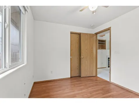1617 SE 180th Avenue Vancouver WA 98683