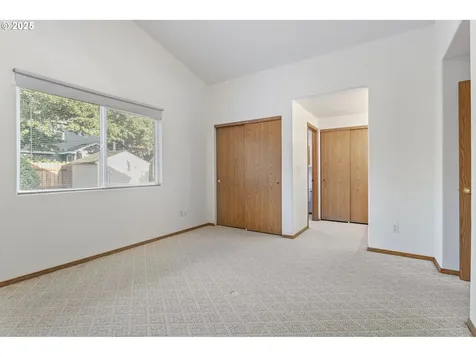1617 SE 180th Avenue Vancouver WA 98683
