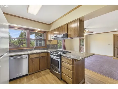 1616 NW 75th Street Vancouver WA 98665