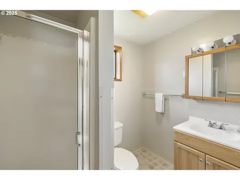 1616 NW 75th Street Vancouver WA 98665