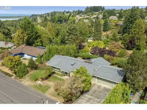 1616 NW 75th Street Vancouver WA 98665