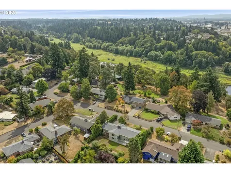 1616 NW 75th Street Vancouver WA 98665