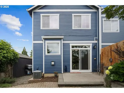4516 SE Ogden Street Portland OR 97206