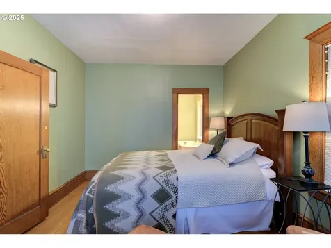 1329 C Street Washougal WA 98671