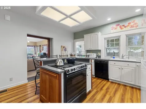 1329 C Street Washougal WA 98671