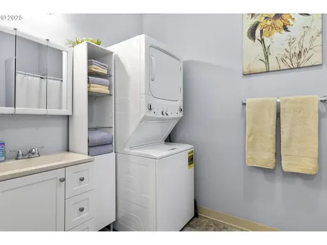 1329 C Street Washougal WA 98671