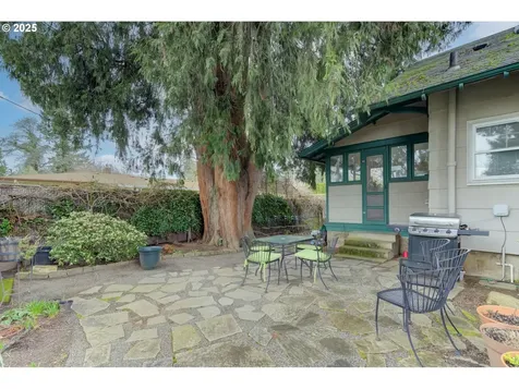 1329 C Street Washougal WA 98671