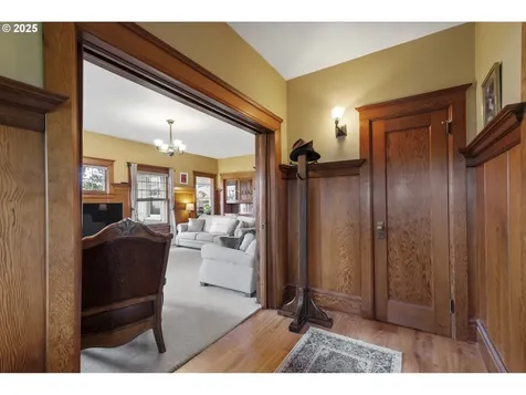 1329 C Street Washougal WA 98671