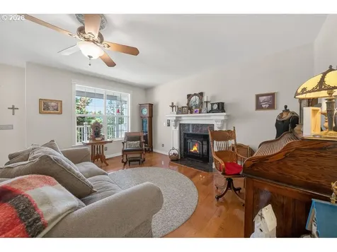 160 Melrose Terrace Lane Roseburg OR 97471