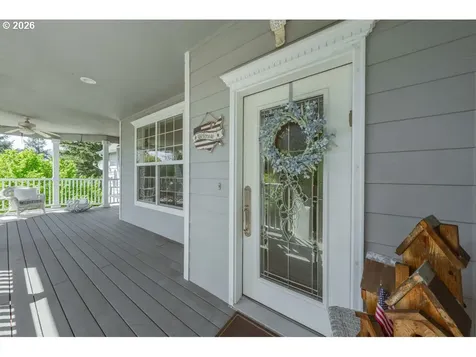 160 Melrose Terrace Lane Roseburg OR 97471