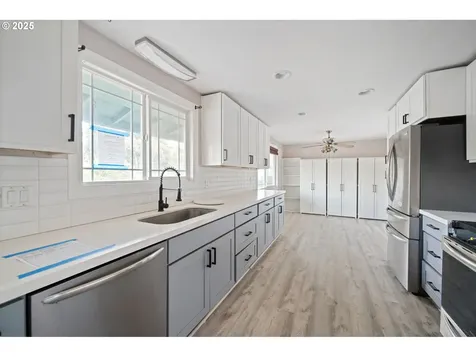4600 NE 114th Street Vancouver WA 98686