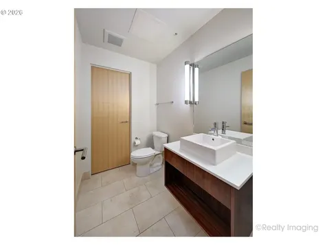 323 NW 13th Avenue Portland OR 97209