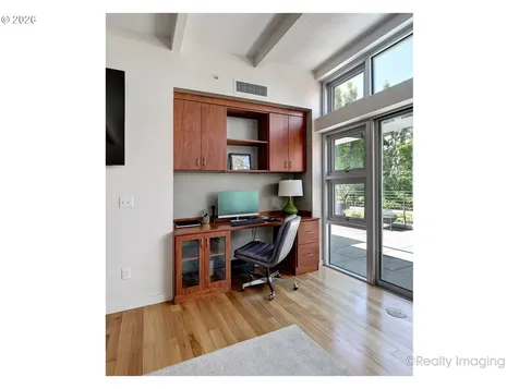 323 NW 13th Avenue Portland OR 97209