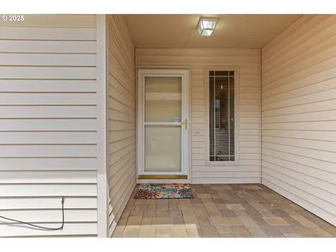15765 SW Greens Way Portland OR 97224