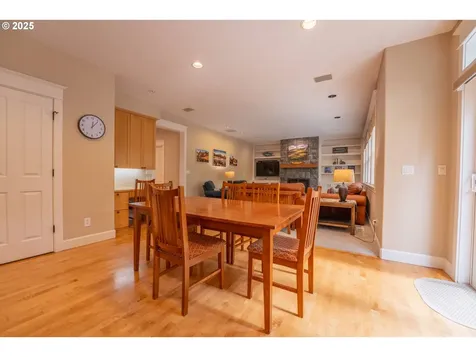 12743 NW Creekview Drive Portland OR 97229